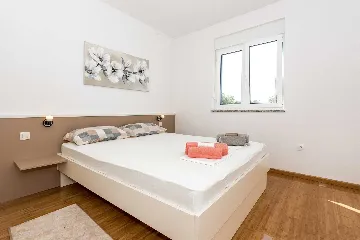 4-Bedroom Villa in Šibenik with Swimming Pool