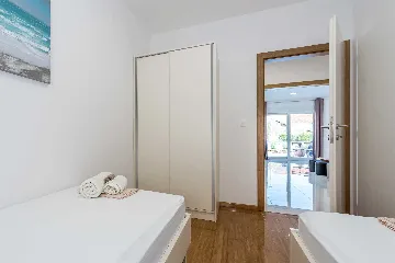 4-Bedroom Villa in Šibenik with Swimming Pool