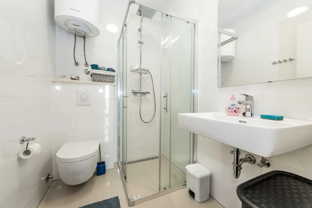 4-Bedroom Villa in Šibenik with Swimming Pool