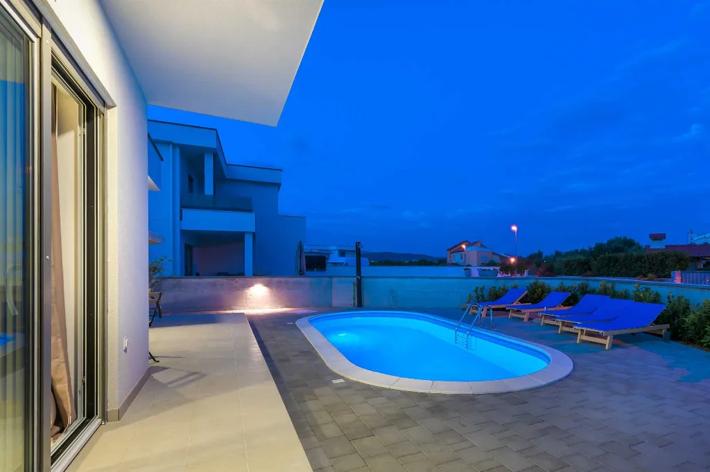 4-Bedroom Villa in Šibenik with Swimming Pool