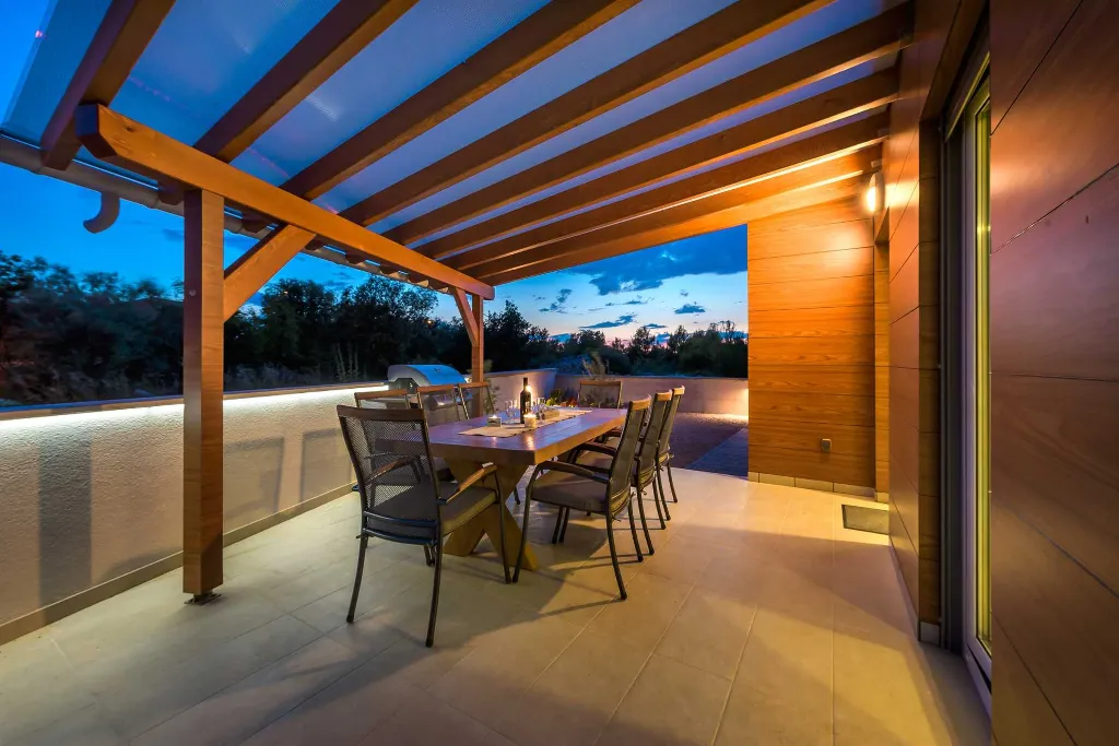 4-Bedroom Villa in Šibenik with Swimming Pool