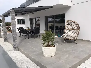 Family Villa in Jadrija, Šibenik (Sleeps 10)