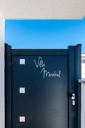 Family Villa in Jadrija, Šibenik (Sleeps 10)