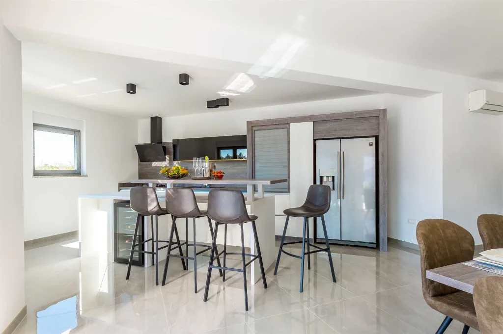 Family Villa in Jadrija, Šibenik (Sleeps 10)