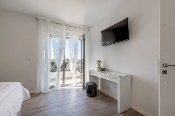 Family Villa in Jadrija, Šibenik (Sleeps 10)