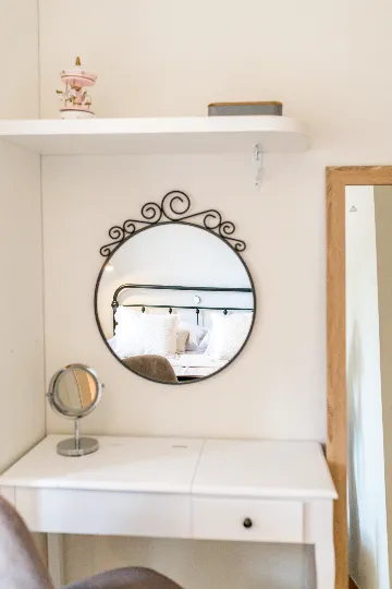 Modern Villa with Pool for 9 Guests in Šibenik