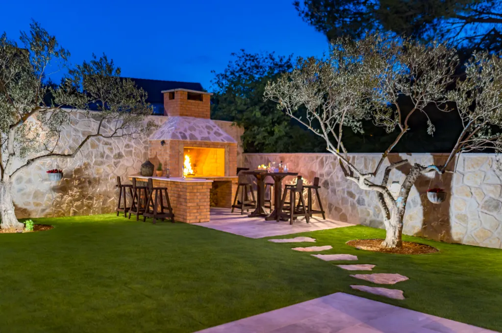 Modern Villa with Pool for 9 Guests in Šibenik