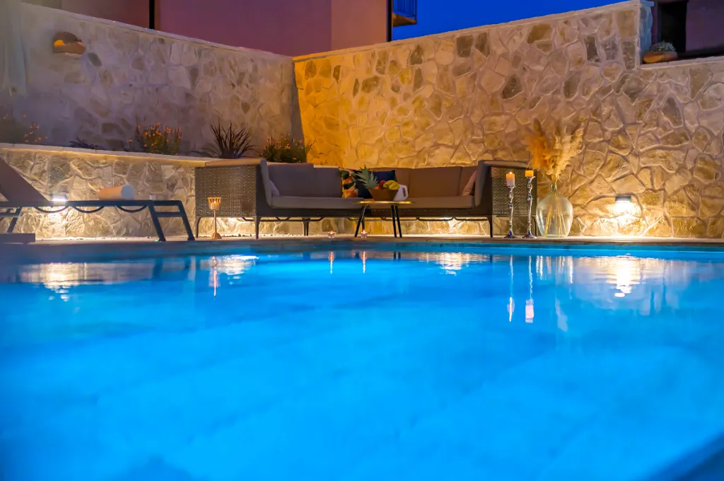 Modern Villa with Pool for 9 Guests in Šibenik