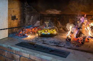 Modern Villa with Pool for 9 Guests in Šibenik