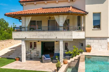 Modern Villa with Pool for 9 Guests in Šibenik
