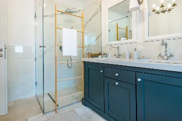 Modern Villa with Pool for 9 Guests in Šibenik