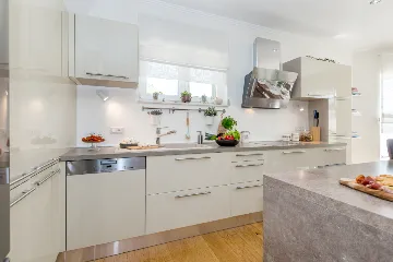 Modern Villa with Pool for 9 Guests in Šibenik