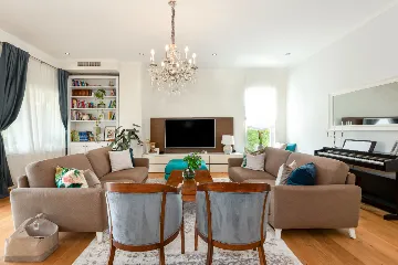 Modern Villa with Pool for 9 Guests in Šibenik