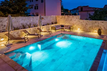 Modern Villa with Pool for 9 Guests in Šibenik