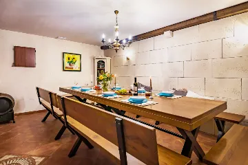 Modern Villa with Pool for 9 Guests in Šibenik