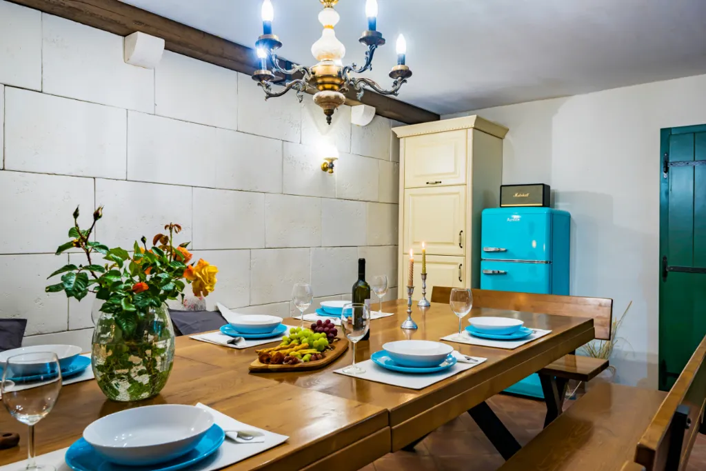 Modern Villa with Pool for 9 Guests in Šibenik