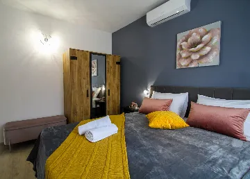 Skradin Vačani 4-Bedroom House for Up to 8