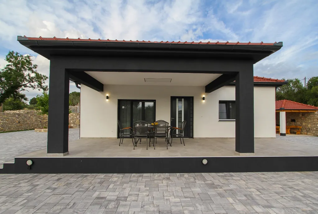 Skradin Vačani 4-Bedroom House for Up to 8