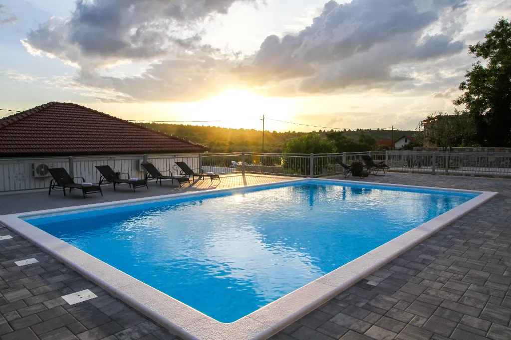 Skradin Vačani 4-Bedroom House for Up to 8