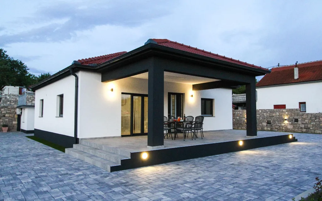Skradin Vačani 4-Bedroom House for Up to 8