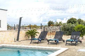 Family House with Private Heated Pool in Šibenik