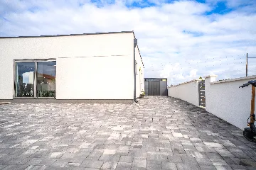 Family House with Private Heated Pool in Šibenik