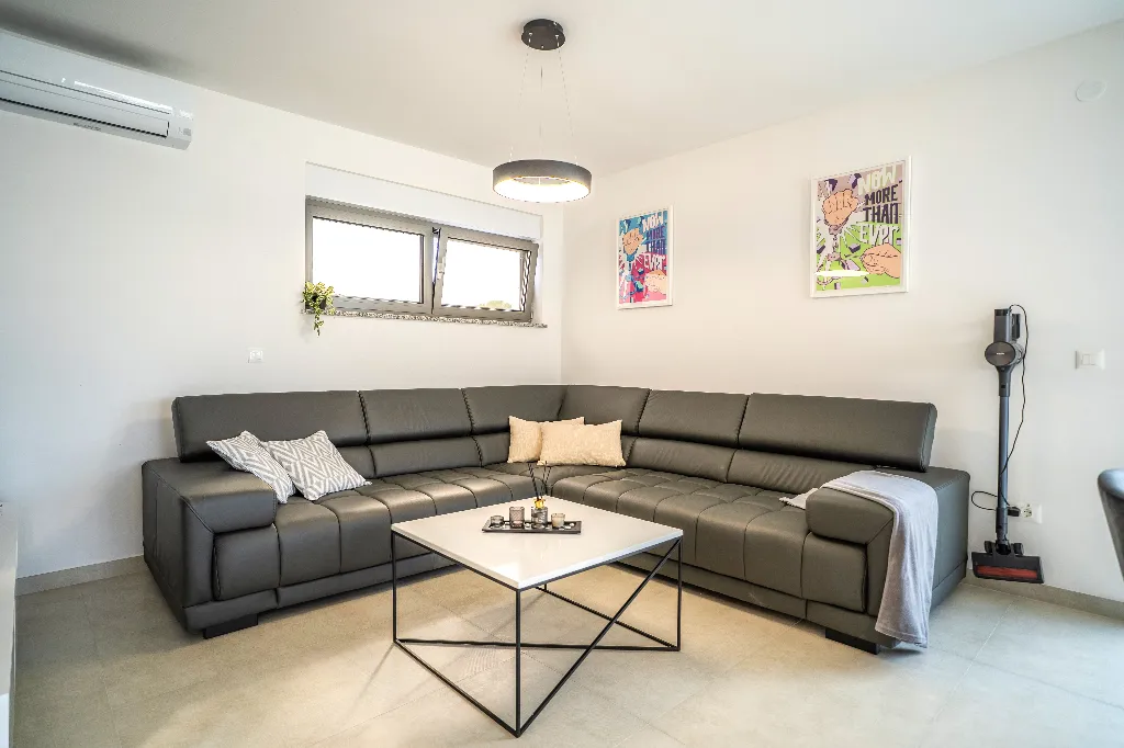 Family House with Private Heated Pool in Šibenik