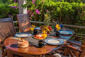 Holiday House for 6 in Rogoznica