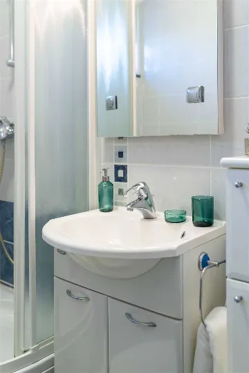 Holiday House for 6 in Rogoznica