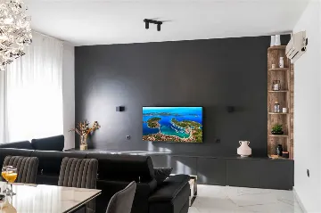 Holiday House for 6 in Rogoznica