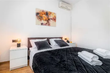 Holiday House for 6 in Rogoznica