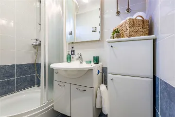 Holiday House for 6 in Rogoznica