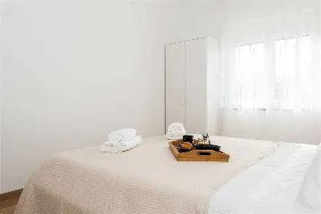 Holiday House for 6 in Rogoznica