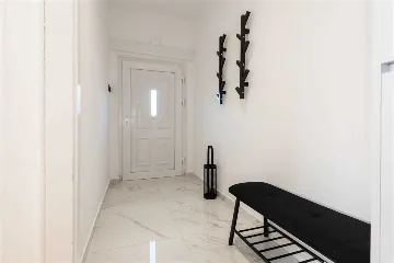 Holiday House for 6 in Rogoznica