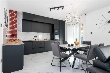 Holiday House for 6 in Rogoznica