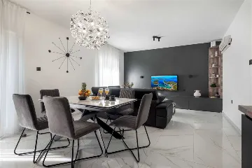 Holiday House for 6 in Rogoznica