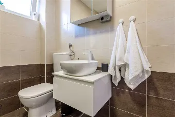 Holiday House for 6 in Rogoznica