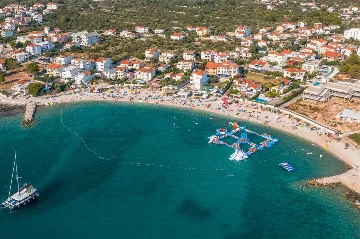 Holiday House for 6 in Rogoznica