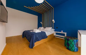 6-Bedroom Villa in Primošten for Up to 12 Guests