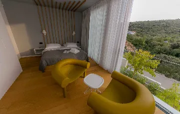 6-Bedroom Villa in Primošten for Up to 12 Guests