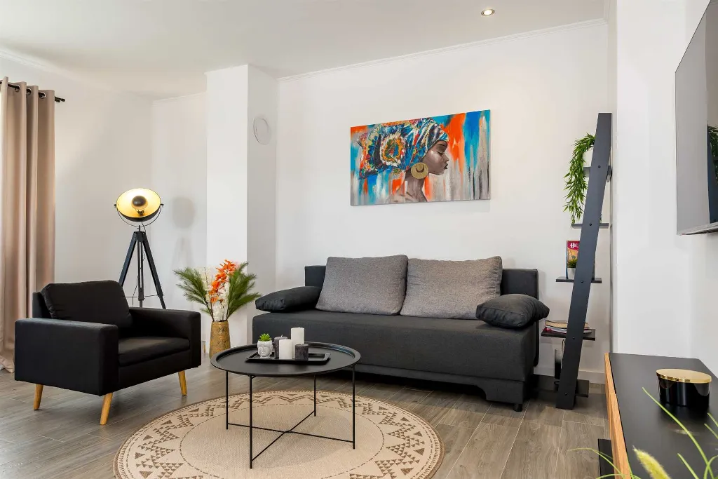 3-Bedroom Apartment in Skradin with Pool