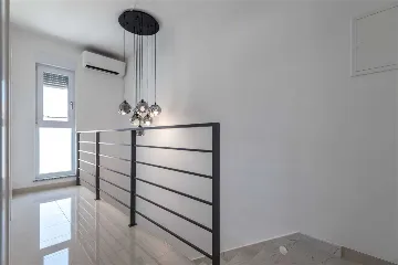 Villa for 6 Guests with Private Pool in Šibenik