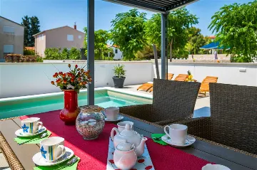 Villa for 6 Guests with Private Pool in Šibenik