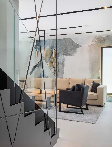 Villa with Pool and 5 Bedrooms in Jezera