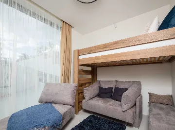 Villa with Pool and 5 Bedrooms in Jezera