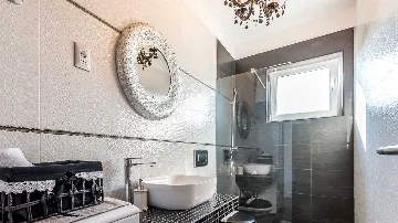 Bilice Villa with Pool for 9 near Šibenik