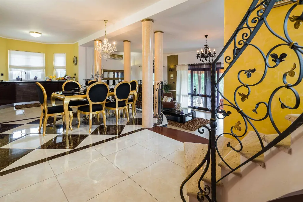 Bilice Villa with Pool for 9 near Šibenik