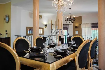 Bilice Villa with Pool for 9 near Šibenik