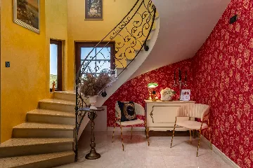 Bilice Villa with Pool for 9 near Šibenik