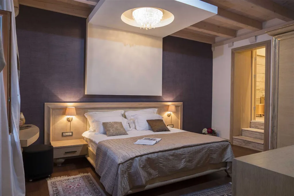 Town Villa with Pool, Sauna & Gym in Dubrovnik